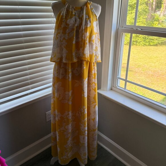 NWT Chicos Summertime Floral Maxi Dress Yellow Size .5 - Picture 1 of 10
